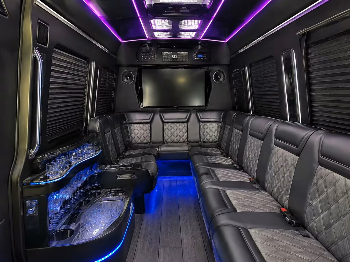 airport shuttle buses for wedding guests flying into manchester