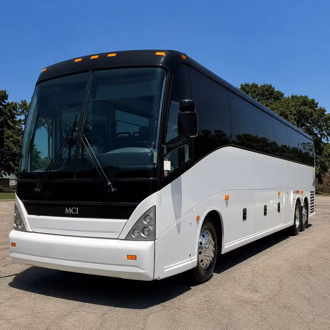 coachbusmanchester com connects you to reliable corporate airport shuttle service in manchester