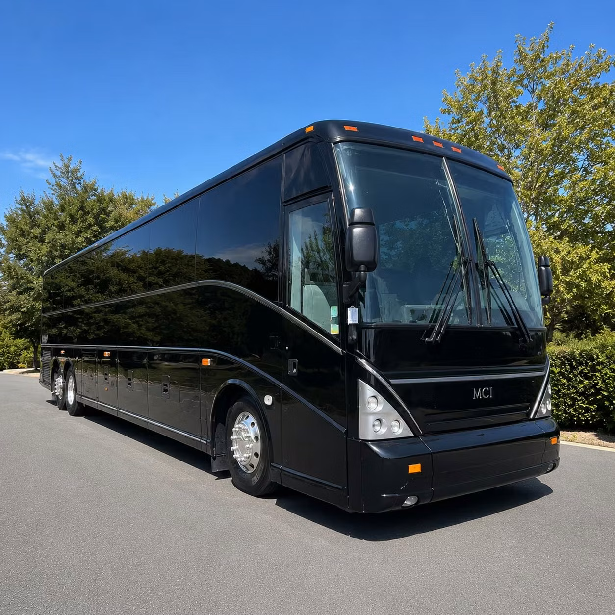 manchester weddings deserve seamless guest shuttle transportation